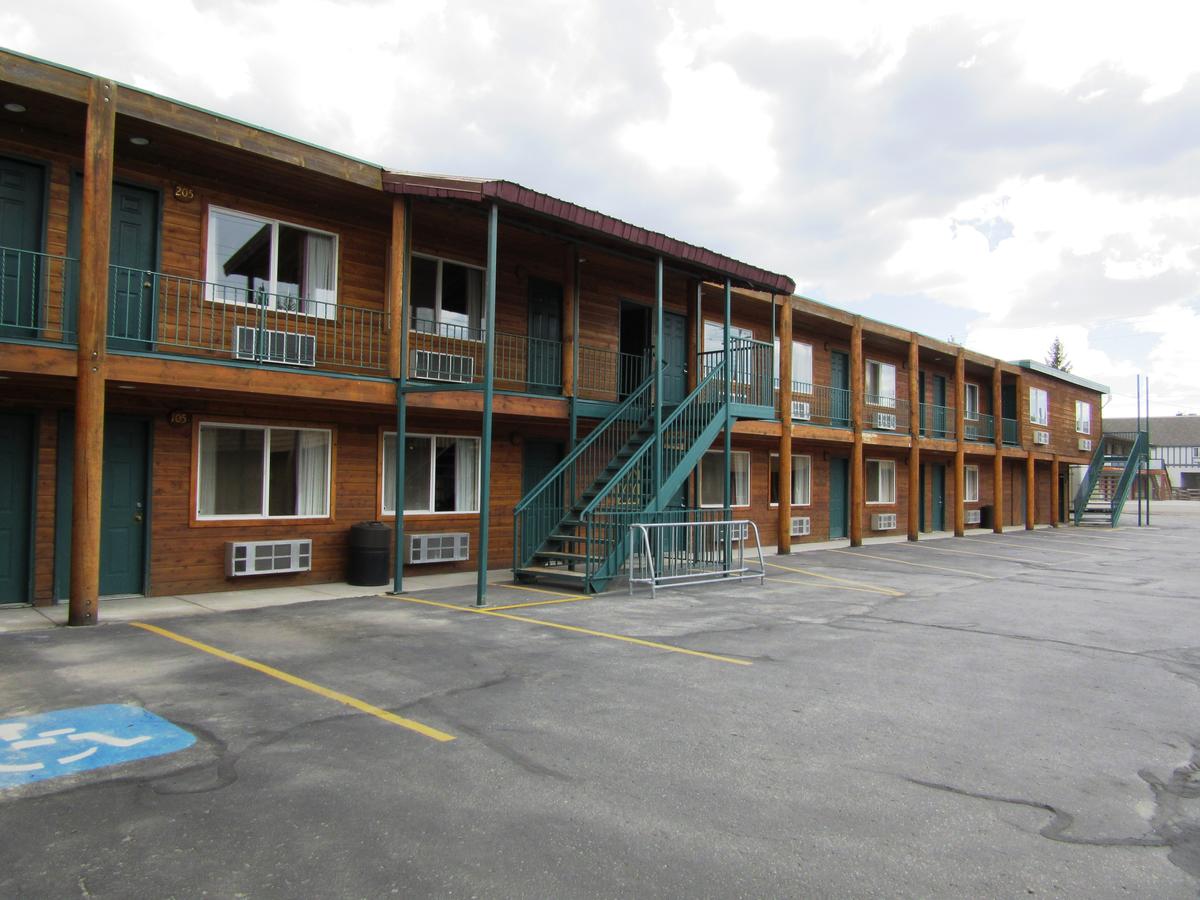 Yellowstone Country Inn - thumb 14