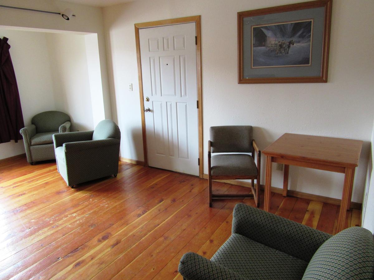 Yellowstone Country Inn - thumb 28