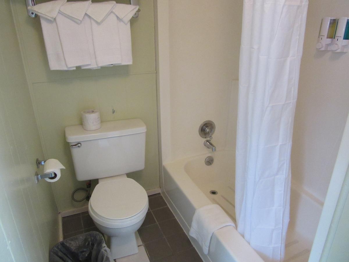 Yellowstone Country Inn - thumb 37