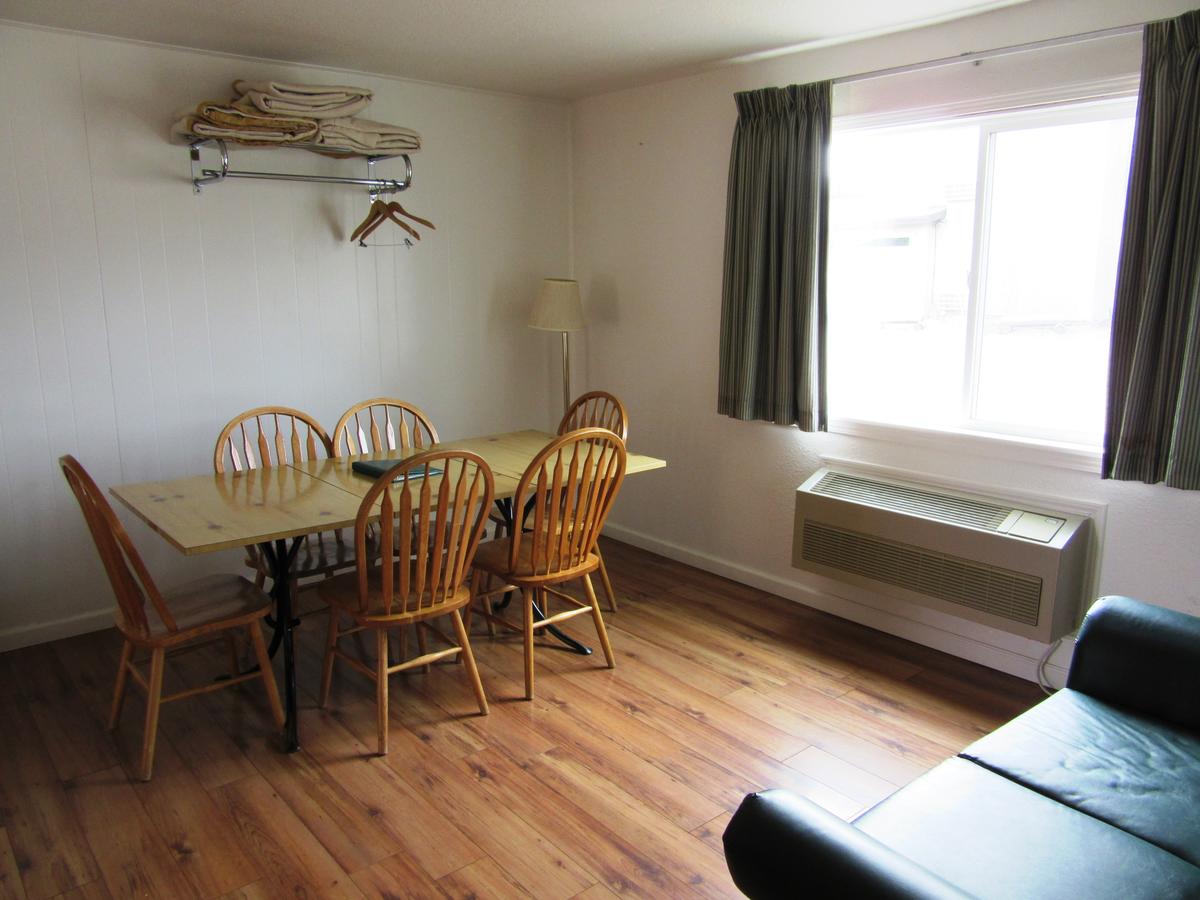 Yellowstone Country Inn - thumb 9