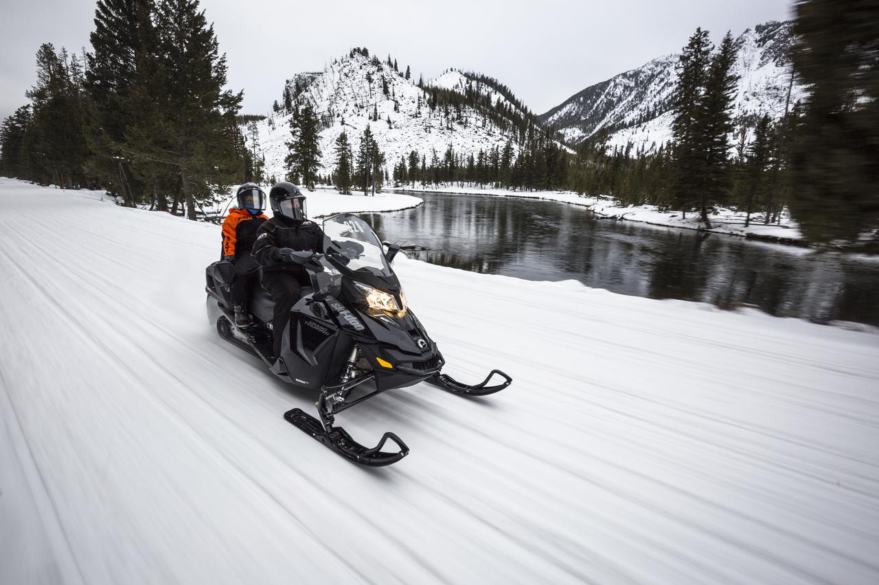 Gray Wolf Inn & Suites - thumb 21