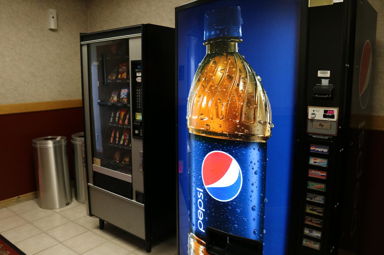 Gray Wolf Inn & Suites - thumb 39