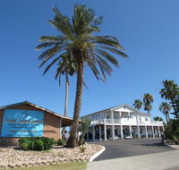 Tropic Island Resort - Tourism House
