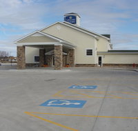 Cobblestone Hotel and Suites - Broken Bow - Tourism House