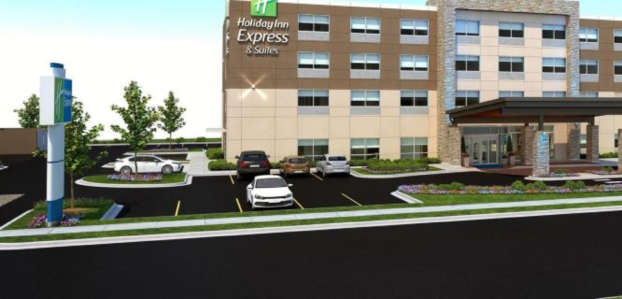 Holiday Inn Express & Suites - Omaha - 120th And Maple - thumb 0