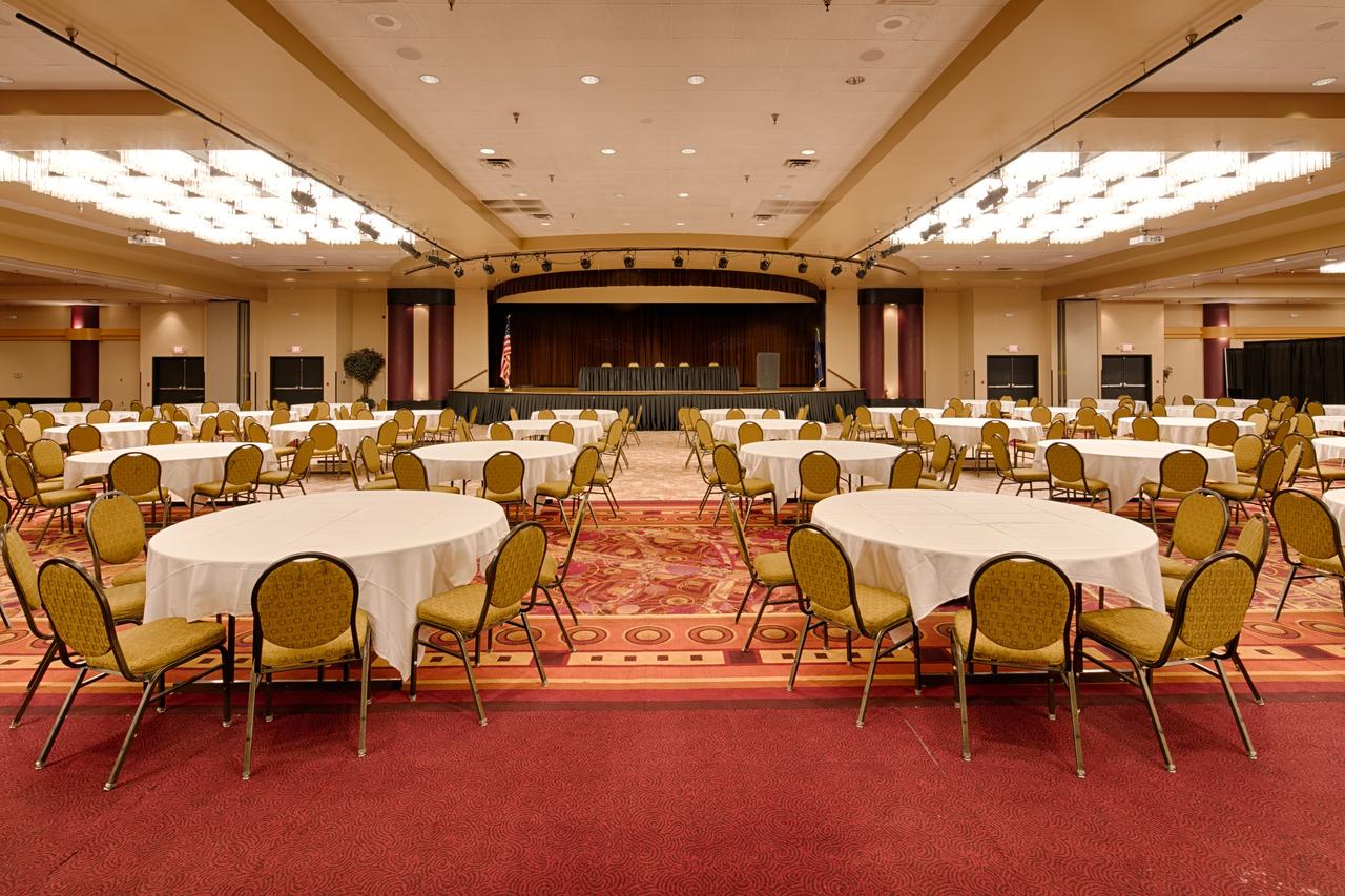 Ramada Plaza By Wyndham Omaha - thumb 37