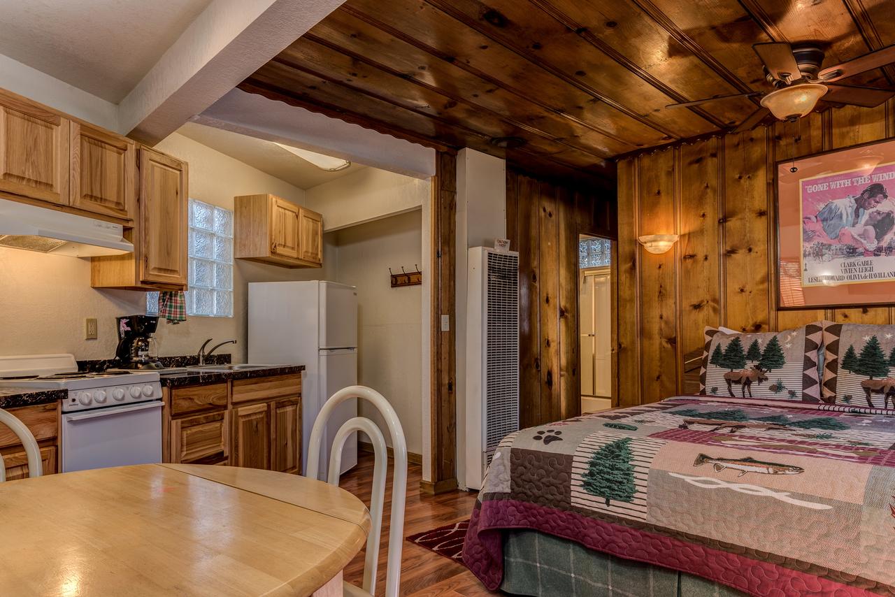 Doc's Cottages South Lake Tahoe - thumb 29