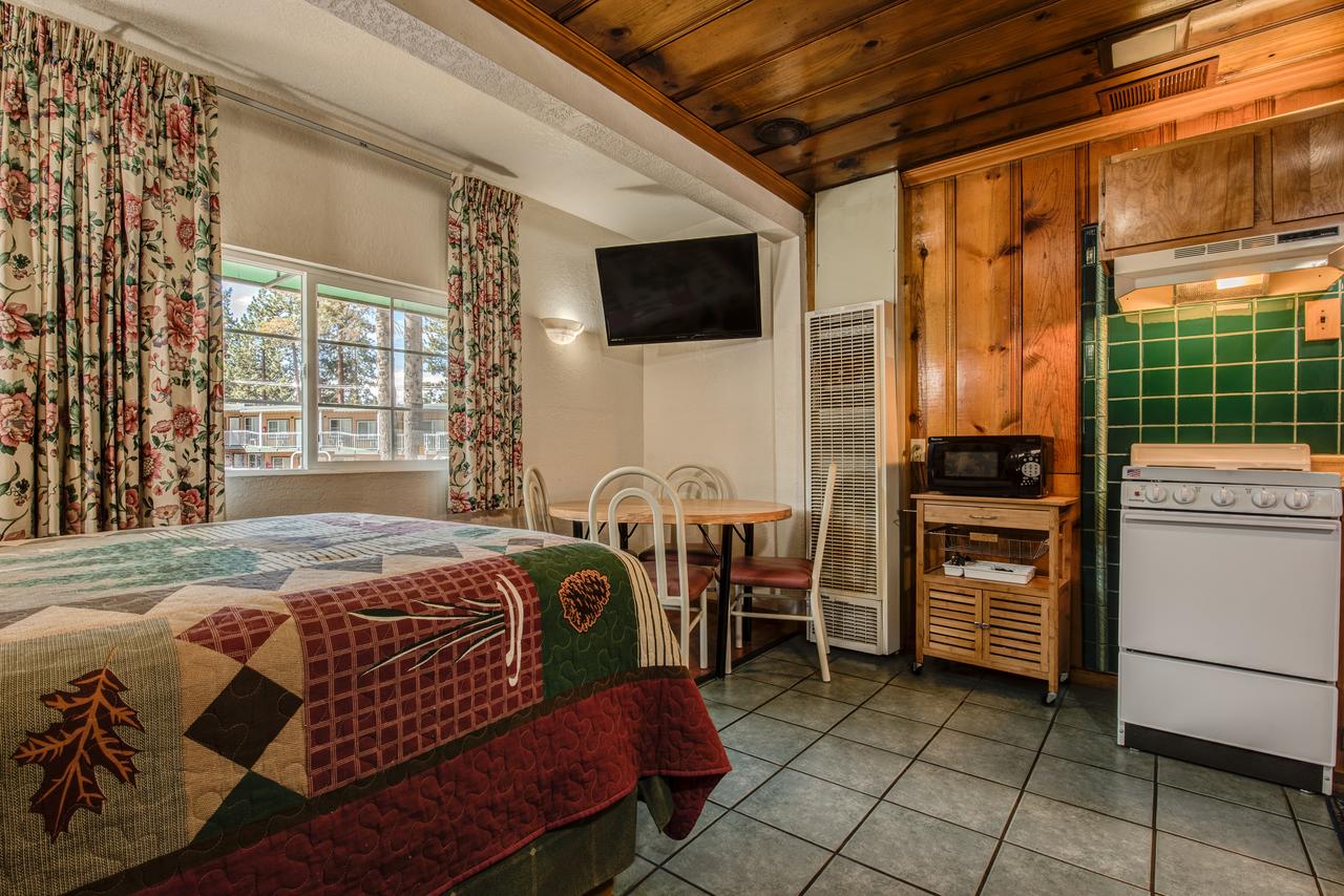 Doc's Cottages South Lake Tahoe - thumb 20