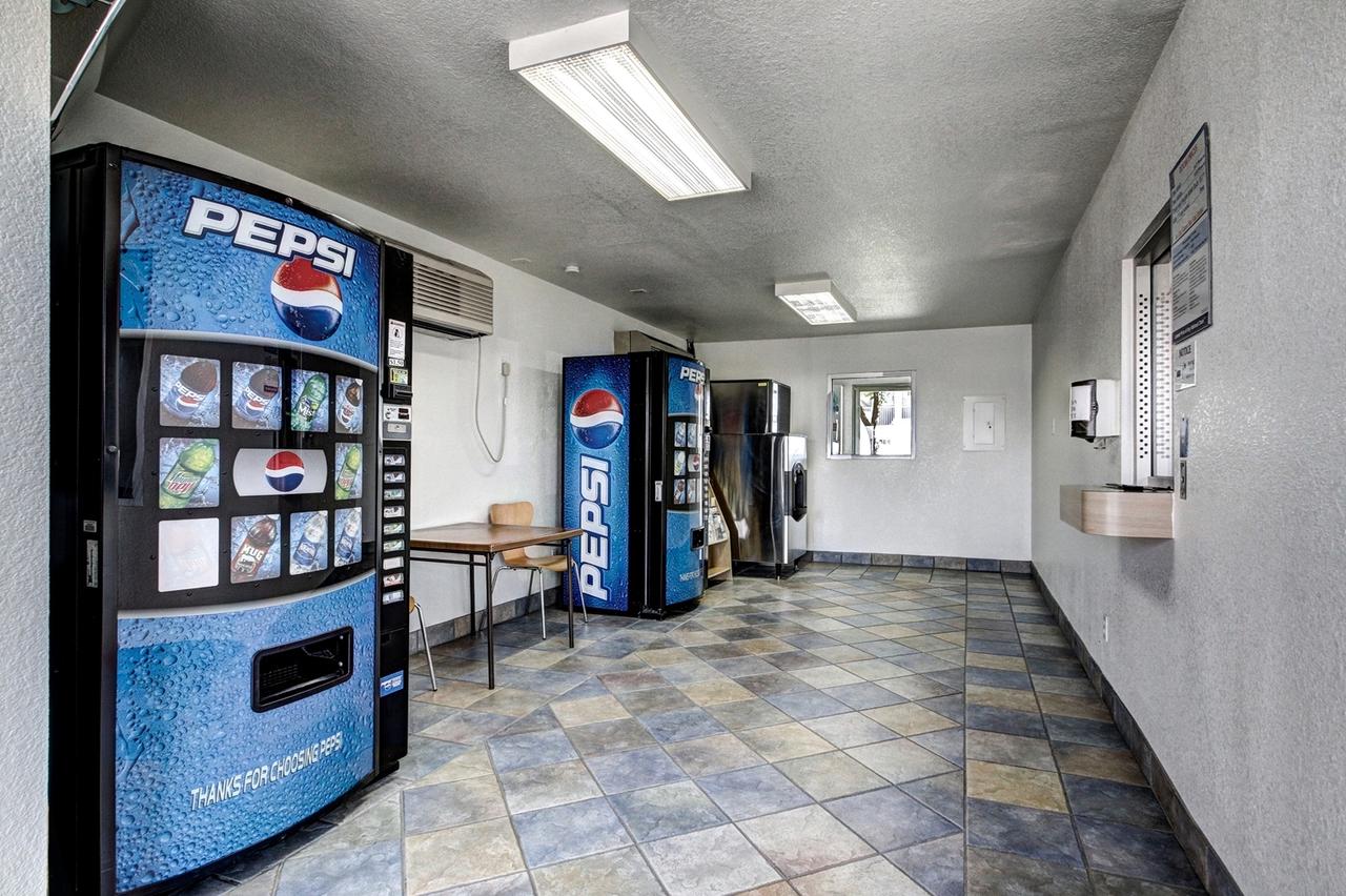 Motel 6 Wells - thumb 16