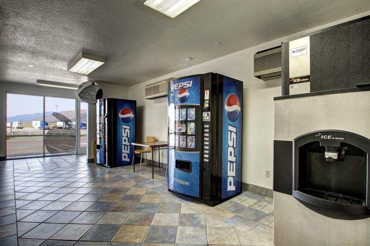 Motel 6 Wells - thumb 11