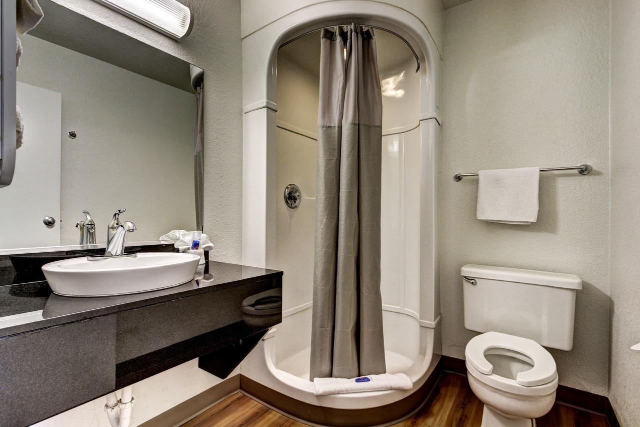 Motel 6 Wells - thumb 22