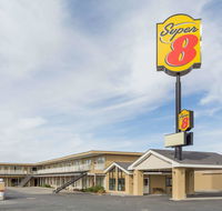 Super 8 by Wyndham Wells - Tourism House