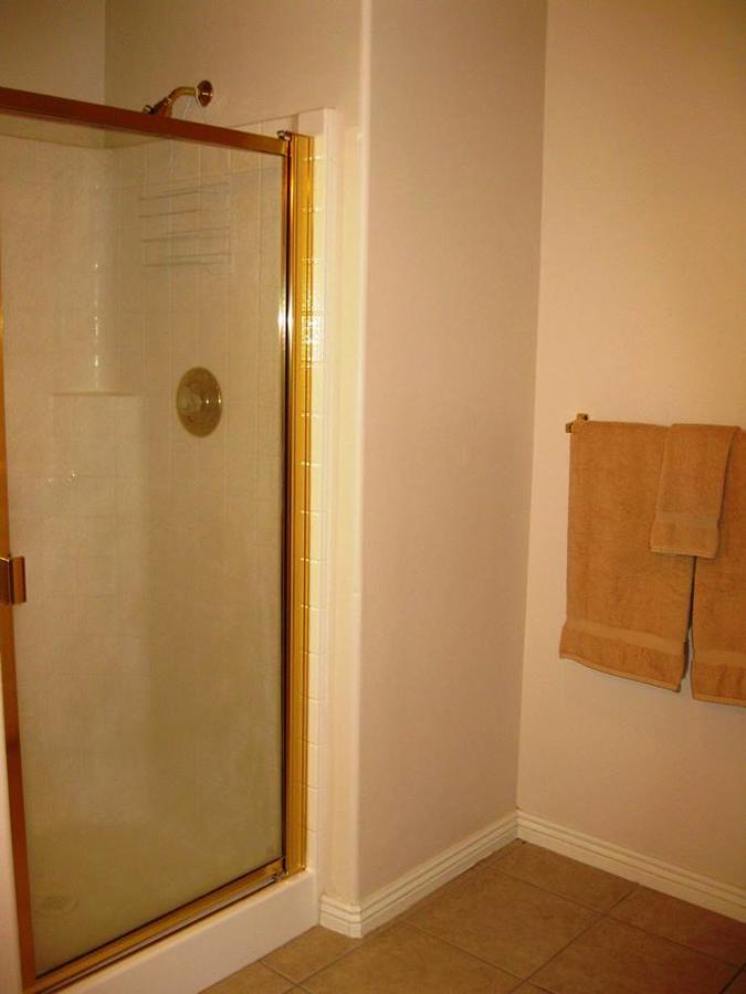 2 Bedroom Condo In Mesquite #82 - thumb 15