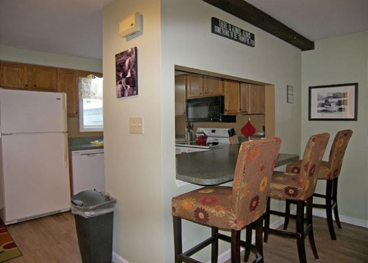 Alpine Village Resort 4 - thumb 1