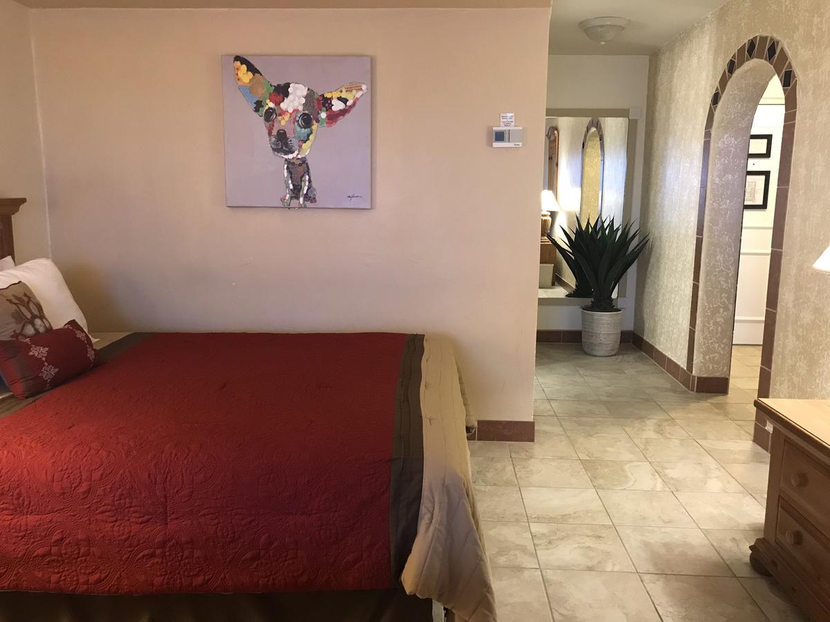 Ramada By Wyndham Las Cruces Hotel & Conference Center - thumb 9