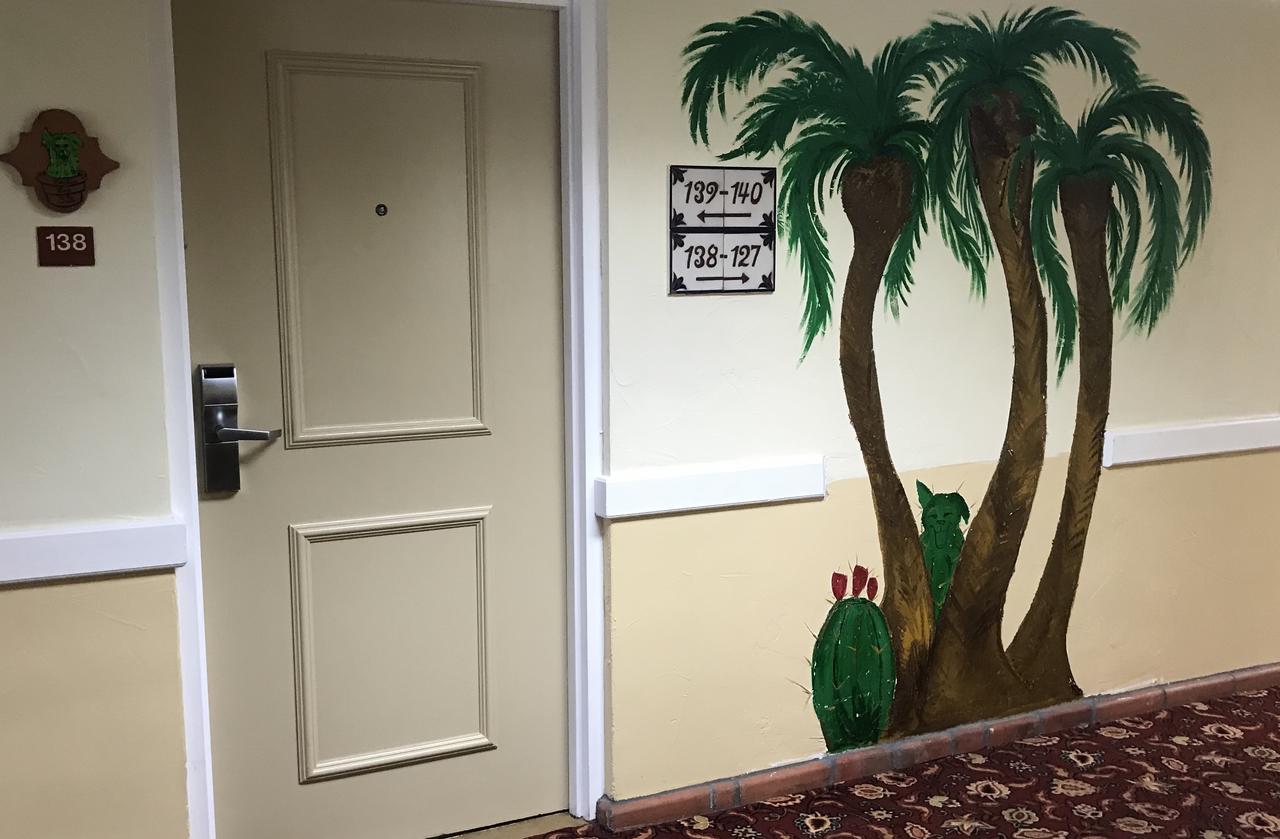 Ramada By Wyndham Las Cruces Hotel & Conference Center - thumb 15