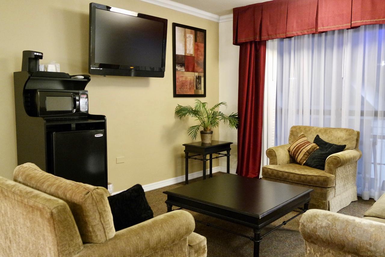 Ramada By Wyndham Las Cruces Hotel & Conference Center - thumb 41