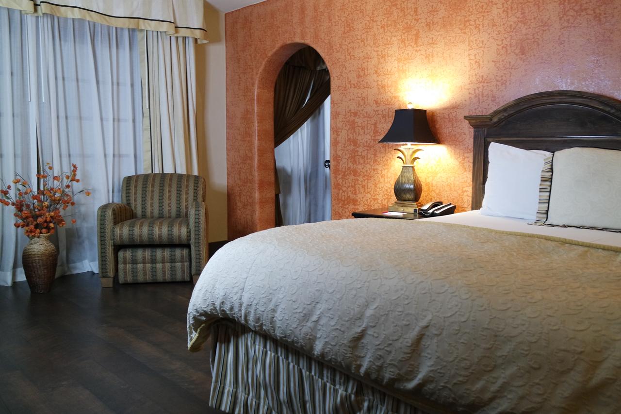 Ramada By Wyndham Las Cruces Hotel & Conference Center - thumb 28