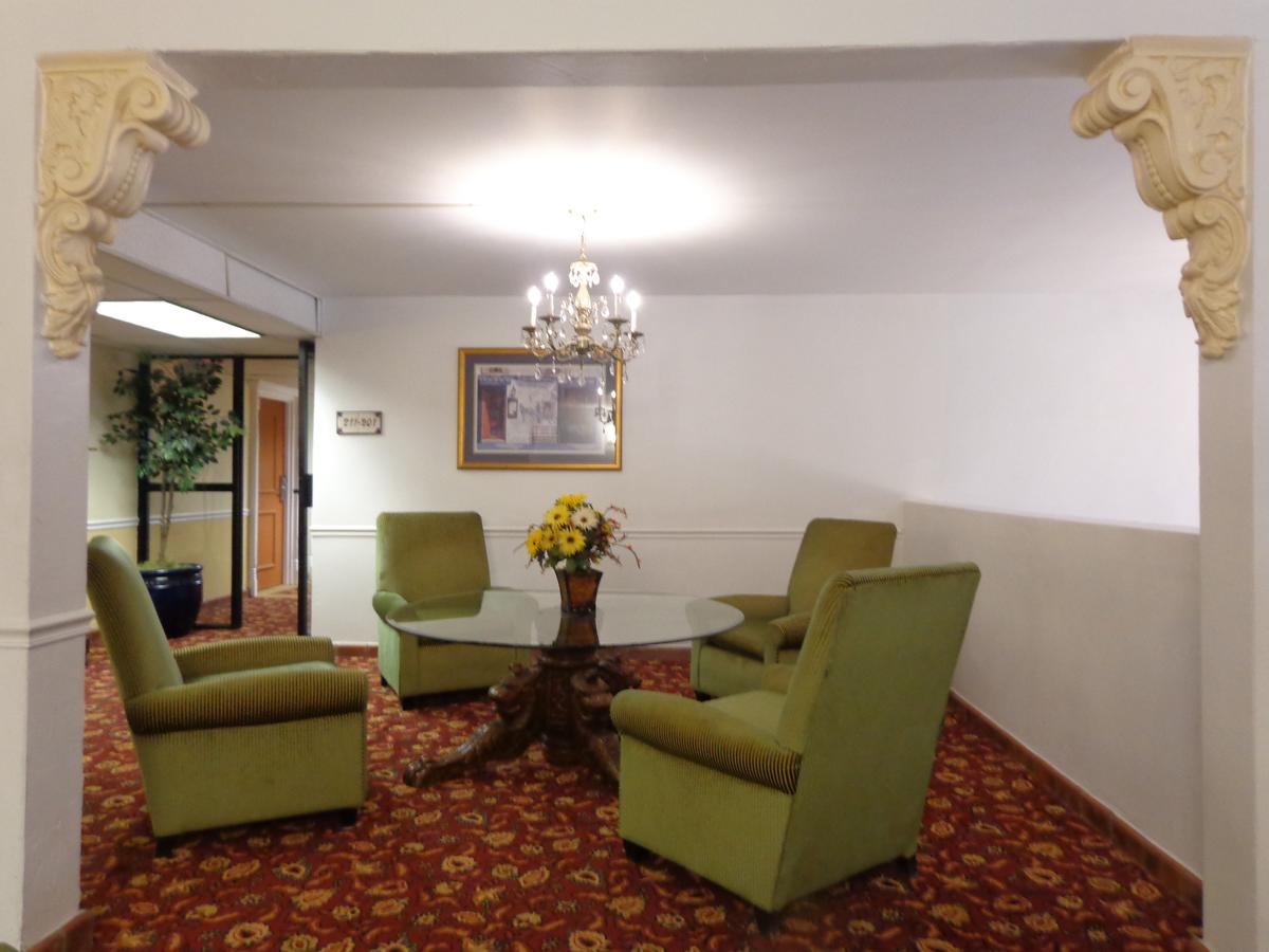 Ramada By Wyndham Las Cruces Hotel & Conference Center - thumb 30