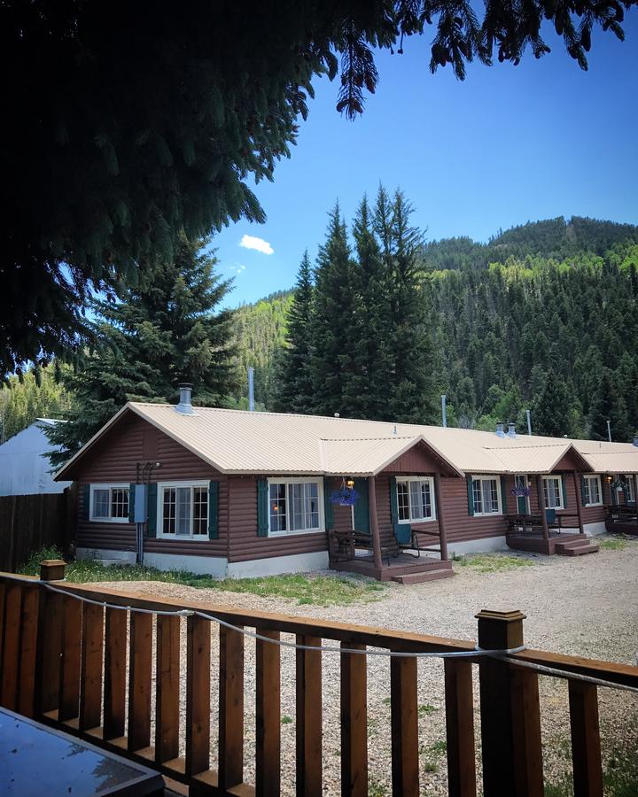 Three Bears Lodge - thumb 1