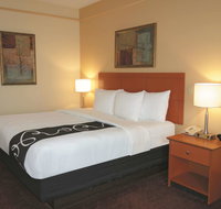 La Quinta by Wyndham Hobbs - Tourism House