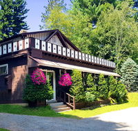 The Wilderness Inn Chalets - Tourism House