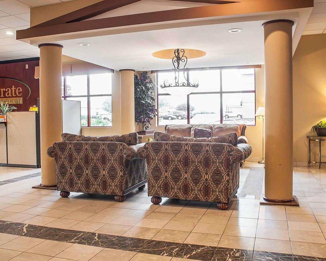 Quality Inn Buffalo Airport - thumb 7