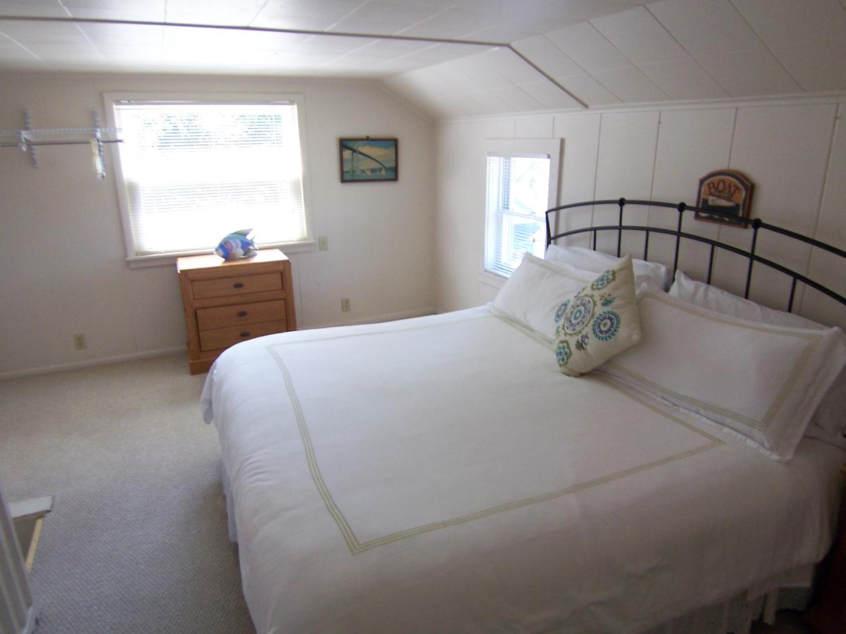 Wooden Boat Inn - thumb 27