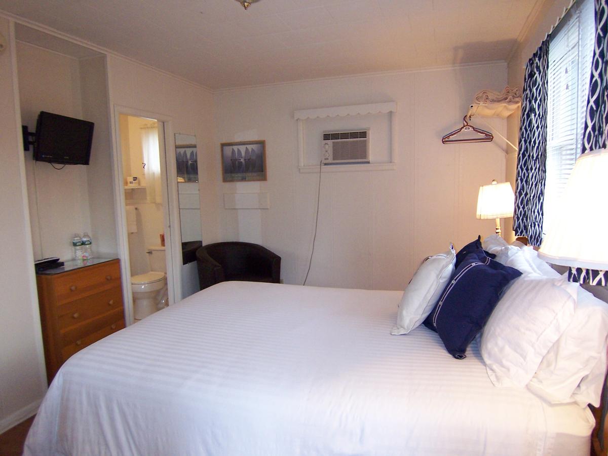 Wooden Boat Inn - thumb 41