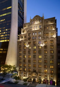 AKA Central Park Tourism House