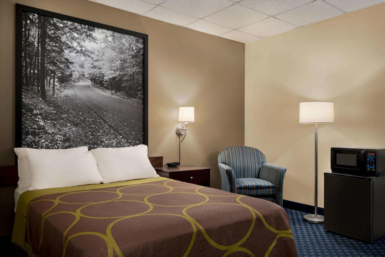 Super 8 By Wyndham Liverpool/Syracuse North Airport - thumb 11