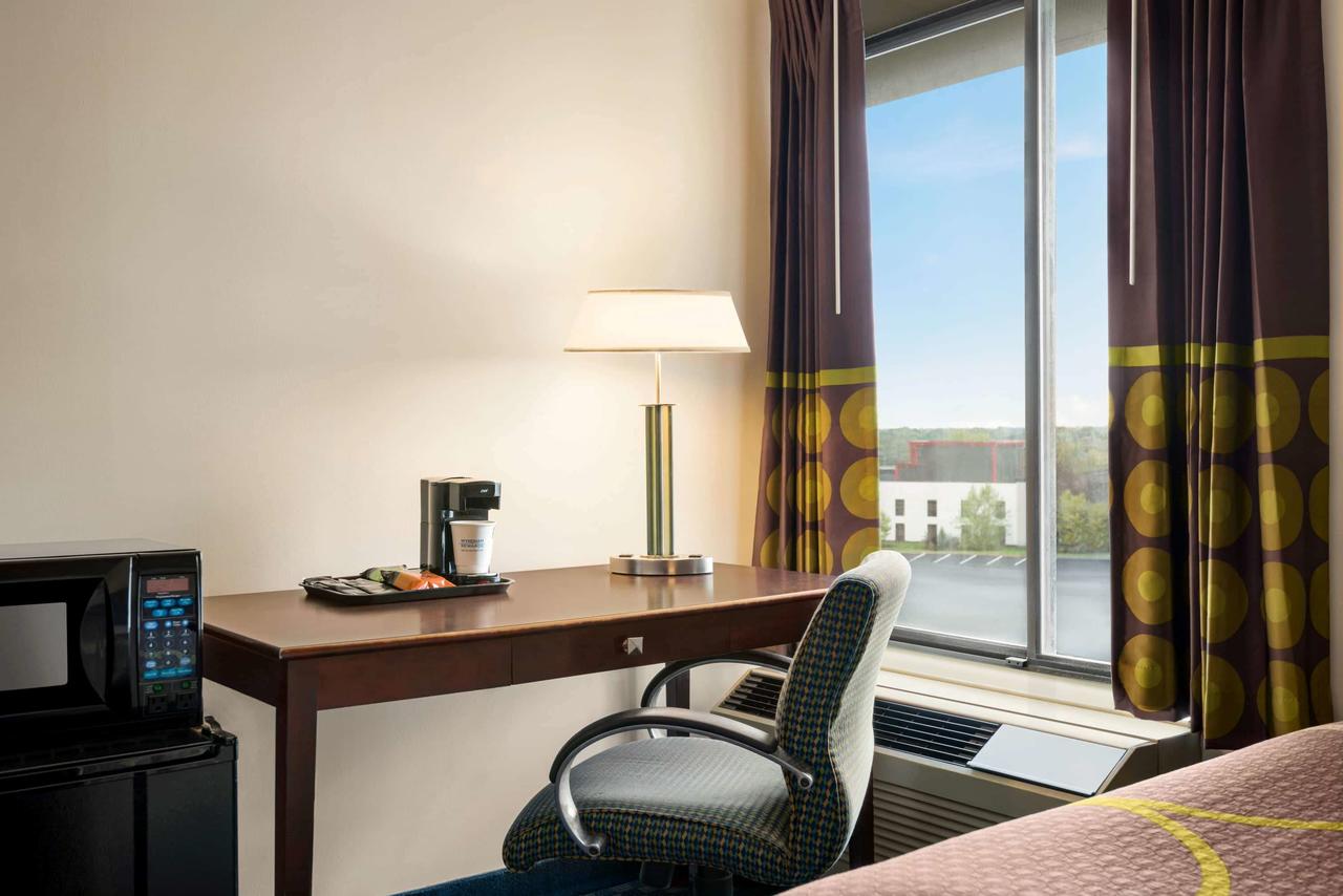Super 8 By Wyndham Liverpool/Syracuse North Airport - thumb 14