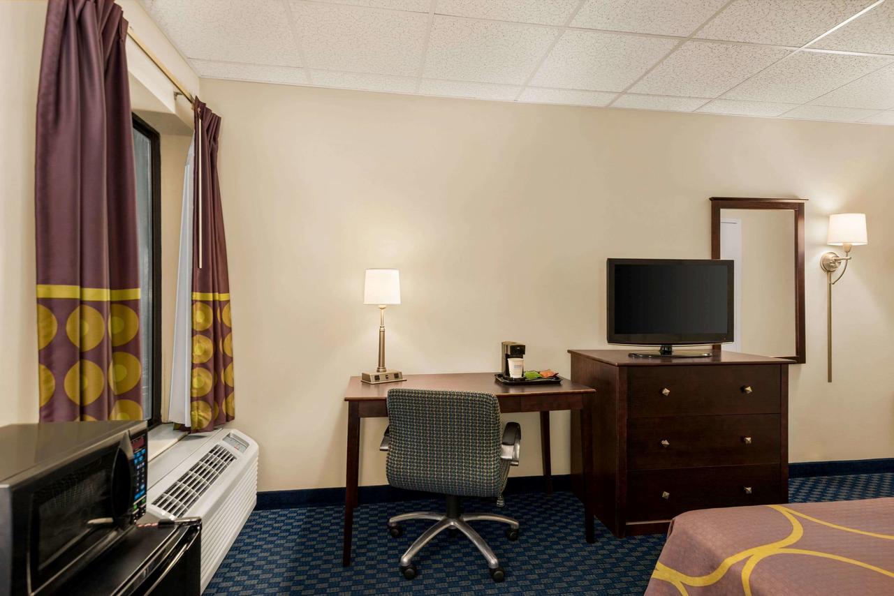 Super 8 By Wyndham Liverpool/Syracuse North Airport - thumb 13
