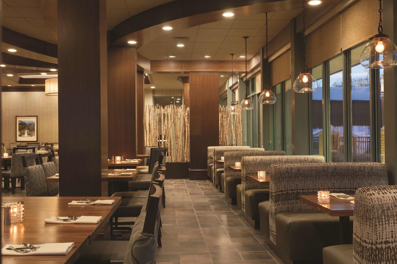 Embassy Suites Saratoga Springs - thumb 19