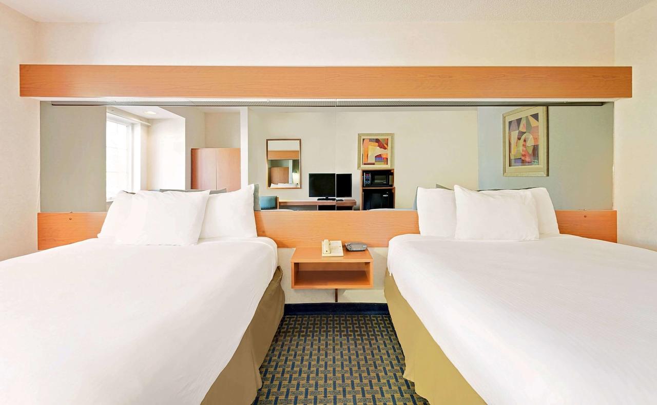 Microtel Inn By Wyndham Winston-Salem - thumb 18