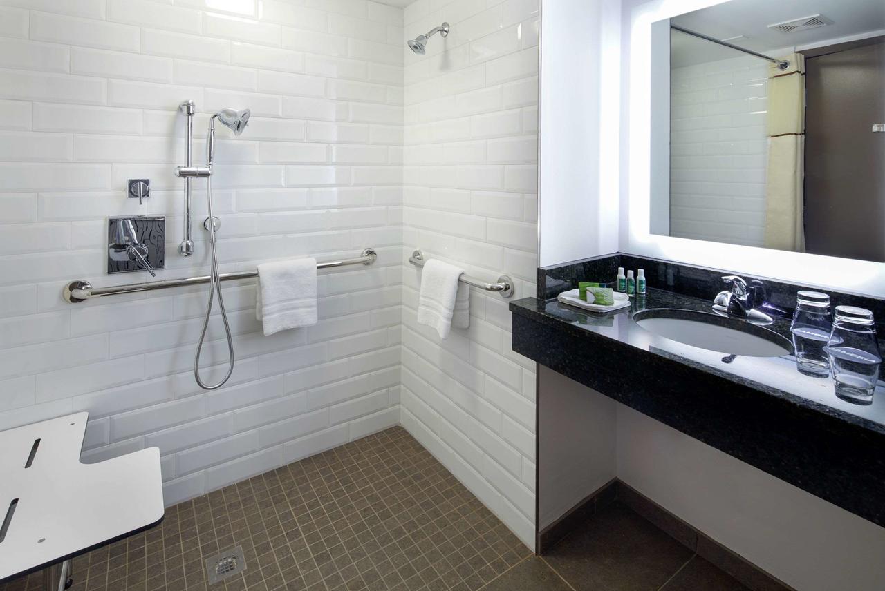 Cambria Hotel Durham - Near Duke University - thumb 17