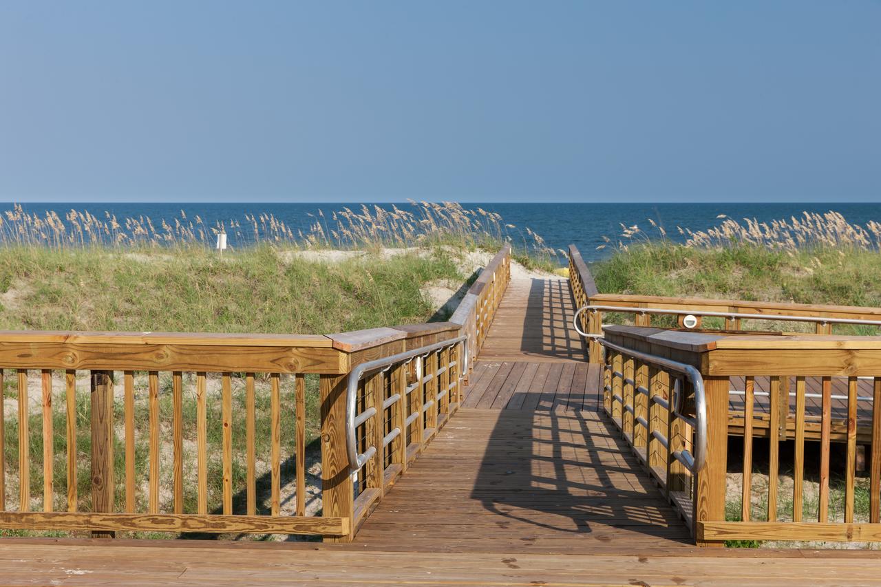 Hampton Inn & Suites By Hilton Carolina Beach Oceanfront - thumb 3