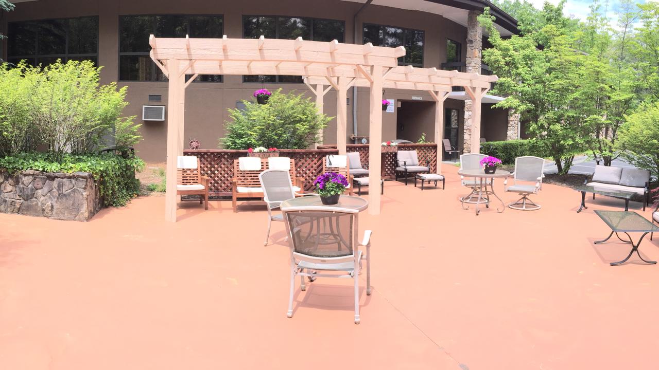 Highlands Inn Lodge - thumb 11