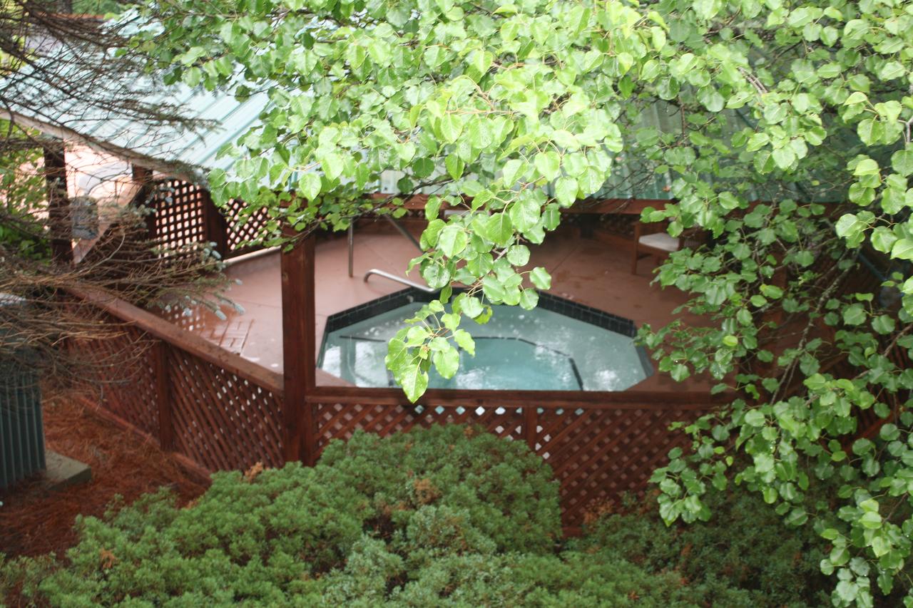 Highlands Inn Lodge - thumb 15