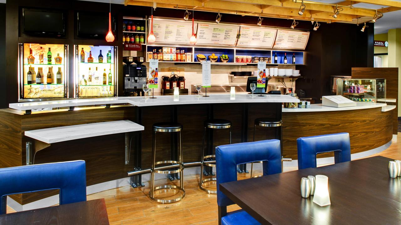 Courtyard High Point - thumb 20