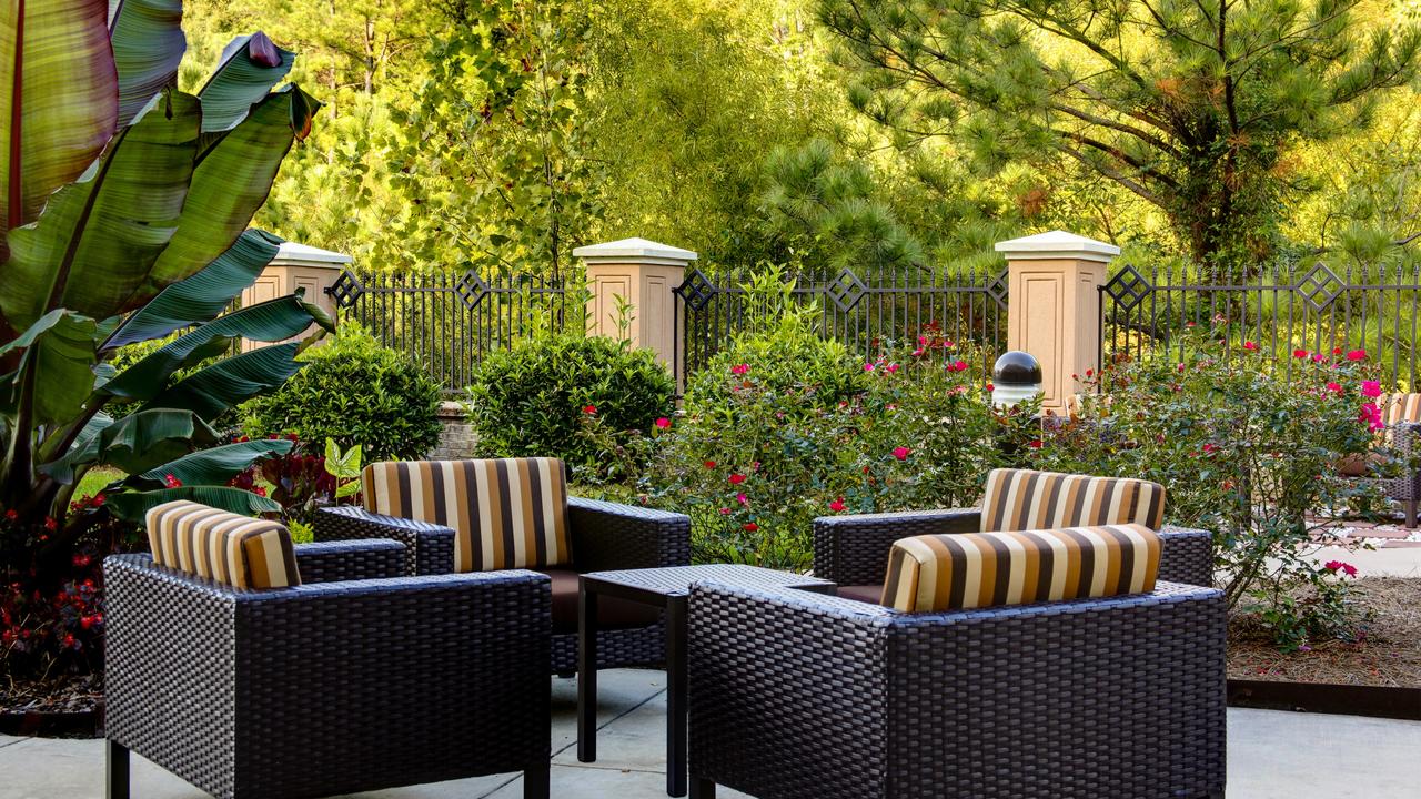 Courtyard High Point - thumb 16