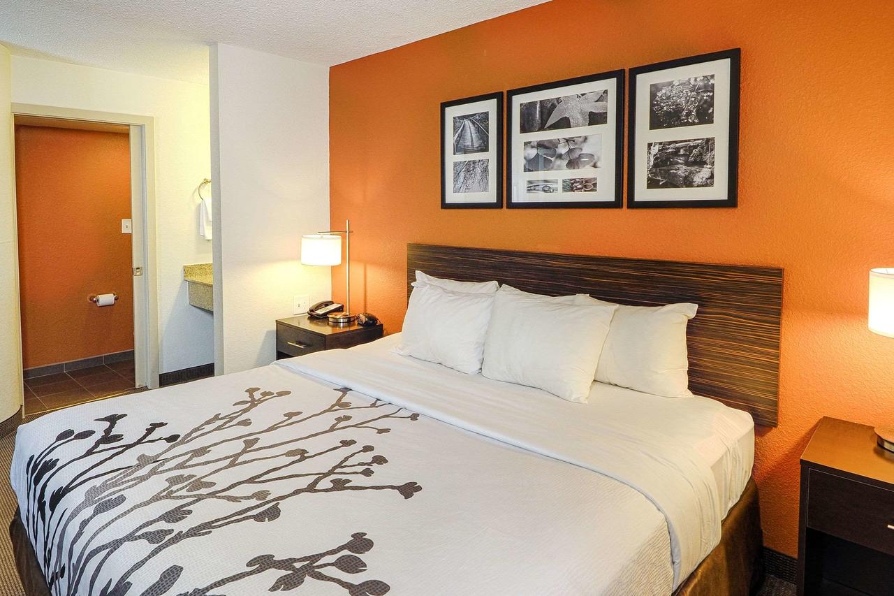 Sleep Inn & Suites Near Ft. Bragg - thumb 12