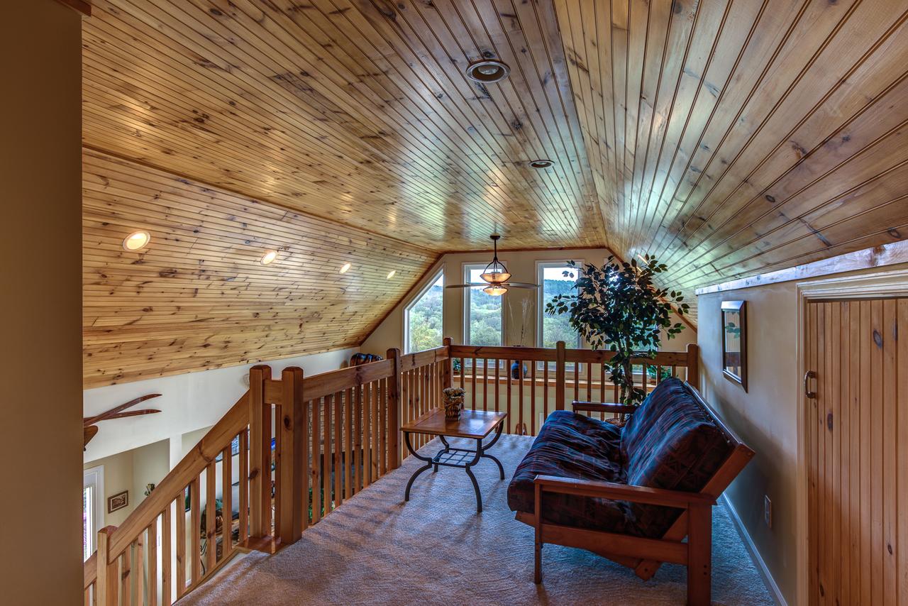 4 Bears Lodge Home - thumb 6