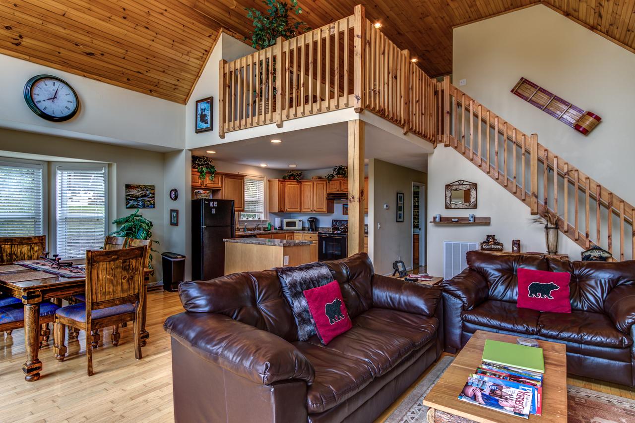 4 Bears Lodge Home - thumb 12