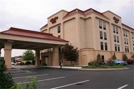 Hampton Inn Wilkesboro - thumb 0