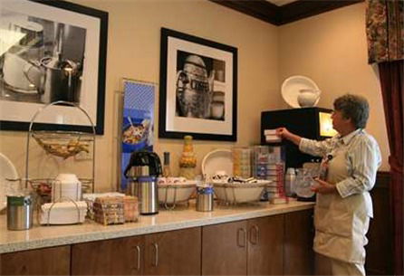 Hampton Inn Wilkesboro - thumb 5