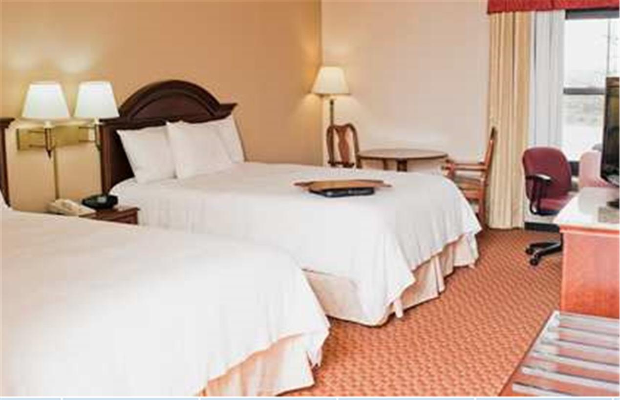 Hampton Inn Wilkesboro - thumb 17