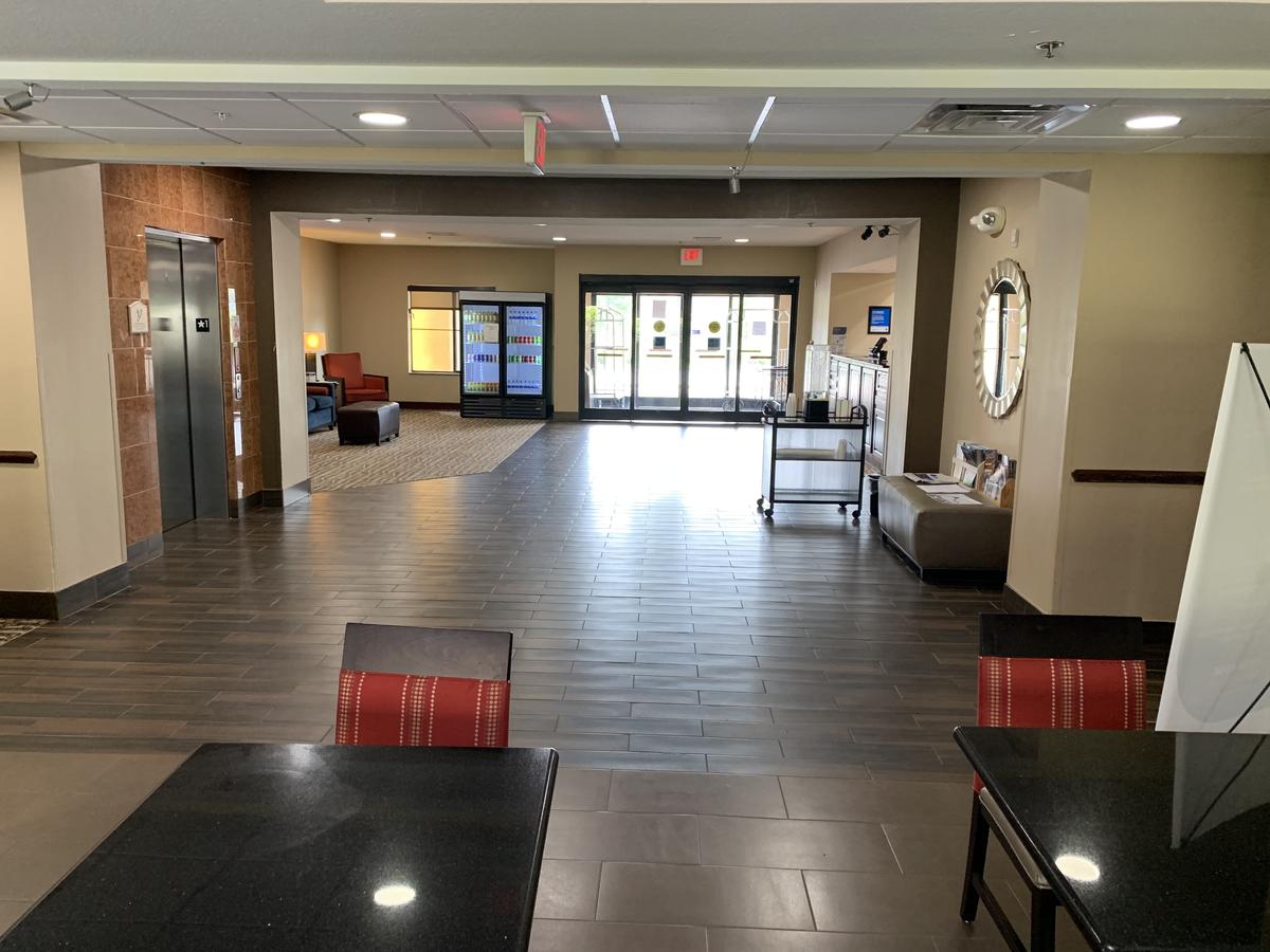 Comfort Inn Smithfield Near I-95 - thumb 7