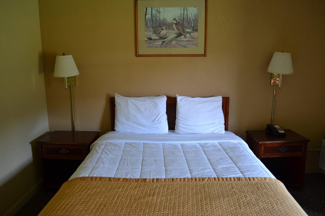 Americas Best Value Inn Smithfield - thumb 21