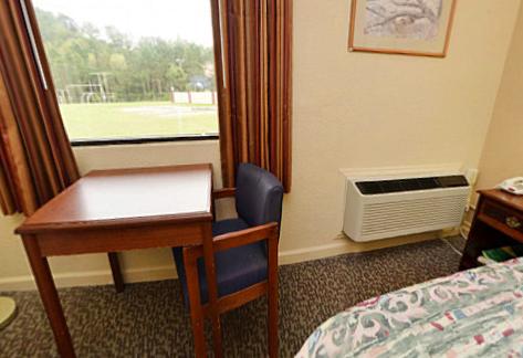 Americas Best Value Inn Smithfield - thumb 33